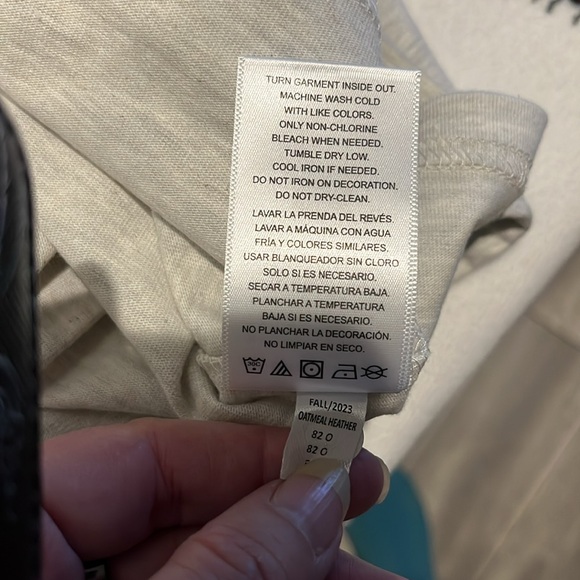 Champion authentic athletic wear size XL color oatmeal Heather long sleeve - Picture 9 of 9